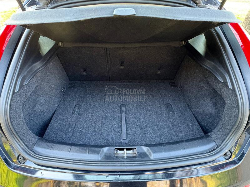 Volvo V40 1.6 D2 holand