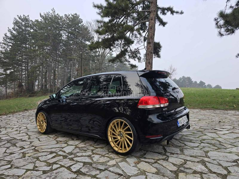Volkswagen Golf 6 