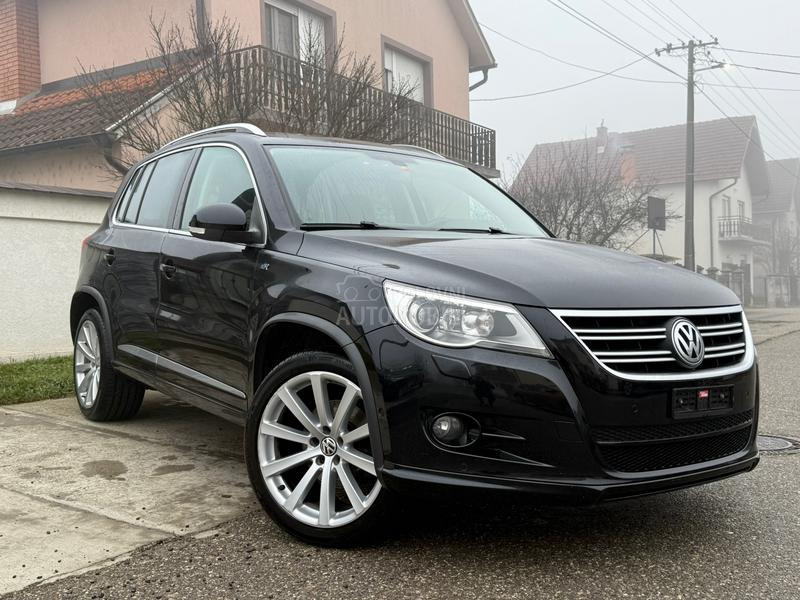 Volkswagen Tiguan 2.0TSI / R LINE/