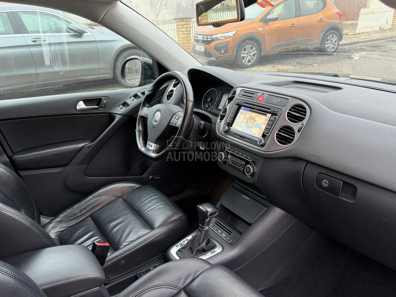 Volkswagen Tiguan 2.0TSI / R LINE/