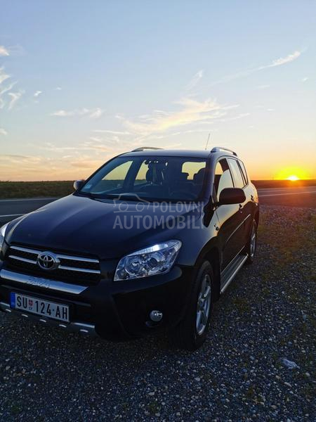 Toyota RAV 4 executive