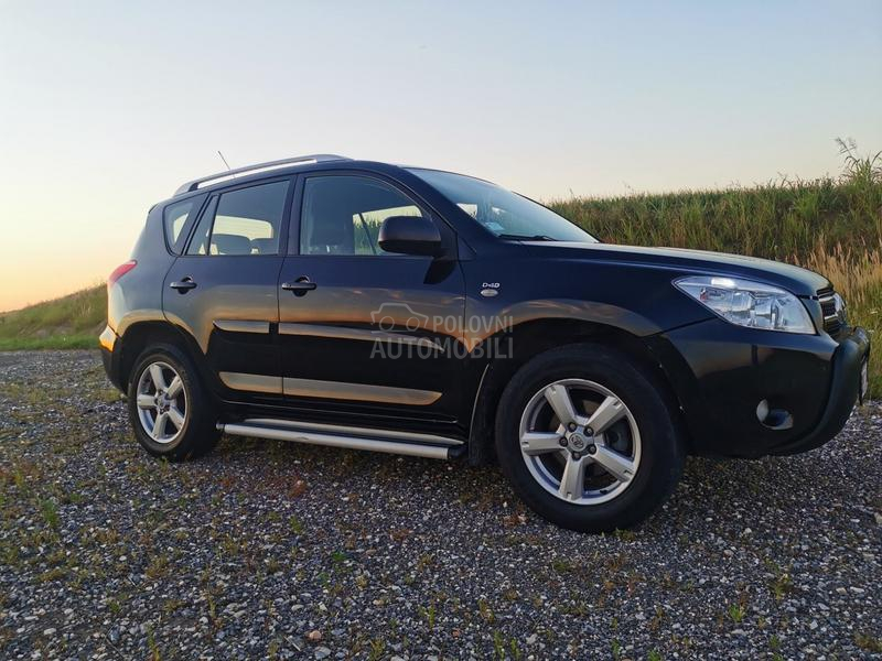 Toyota RAV 4 executive