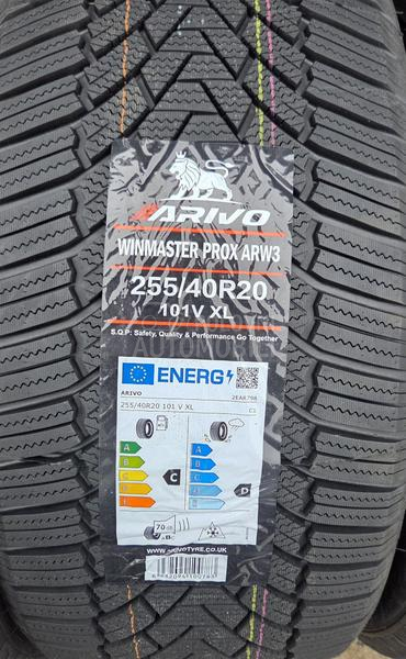 Ostalo 255/40 R20 Zimska
