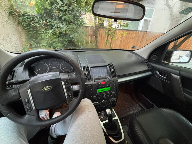 Land Rover Freelander 2.2 TD4 ful oprema