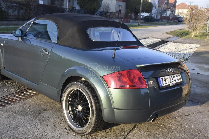 Audi TT 