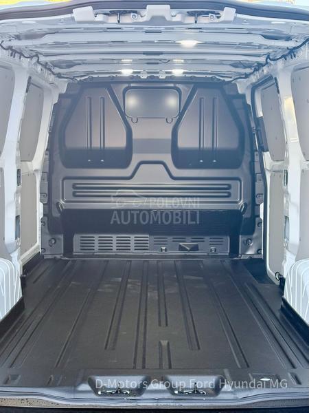 Ford Transit Custom VAN 320 LWB 2.0 136 ks