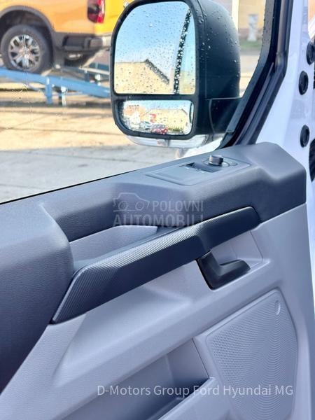 Ford Transit Custom VAN 320 LWB 2.0 136 ks