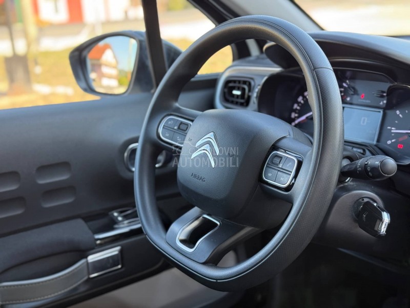 Citroen C3 NAV park senzori