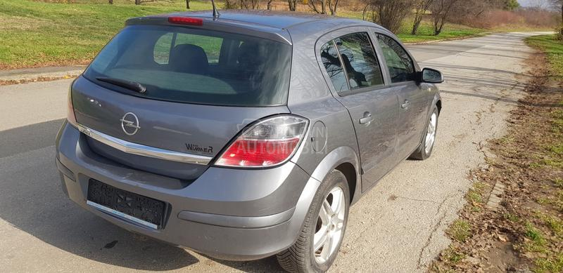 Opel Astra H 1.4