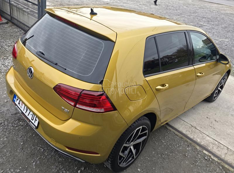 Volkswagen Golf 7 .5 1.0 TSI