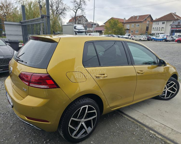 Volkswagen Golf 7 .5 1.0 TSI