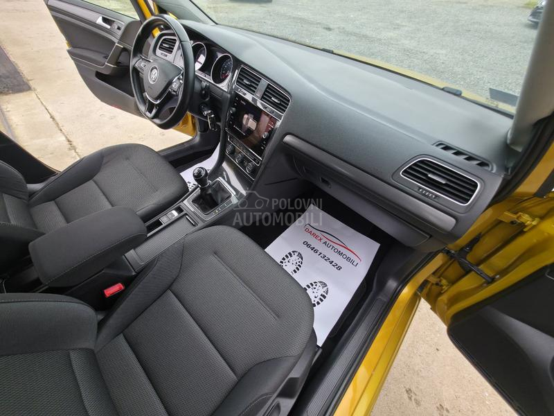 Volkswagen Golf 7 .5 1.0 TSI