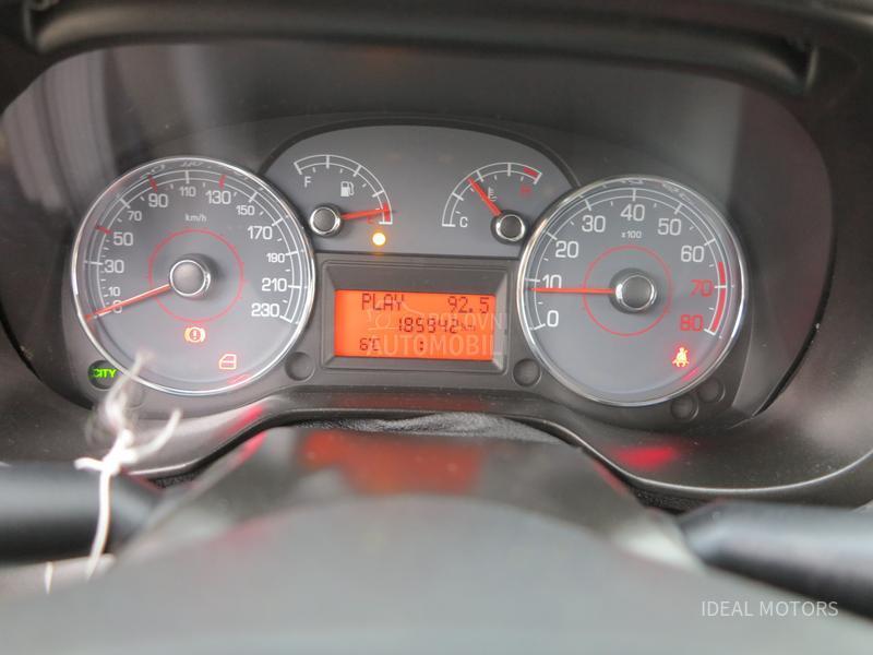 Fiat Grande Punto 1.4 b