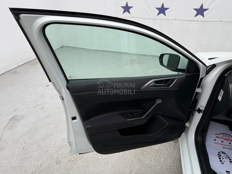 Volkswagen Polo 1.0TSI FUL/NAV