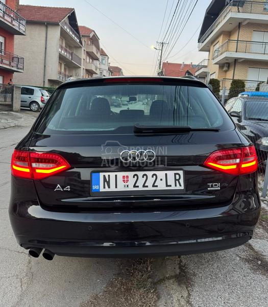 Audi A4 2.0 TDI quattro LED