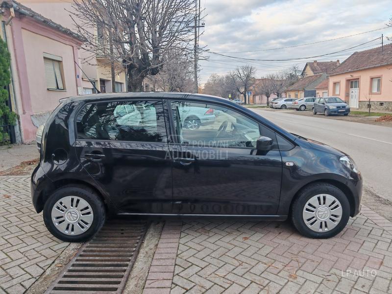Volkswagen up! 