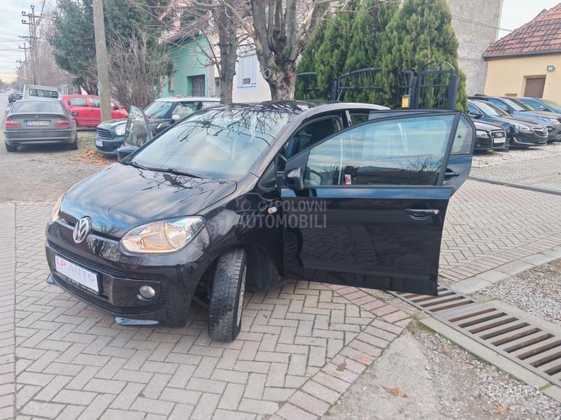 Volkswagen up! 