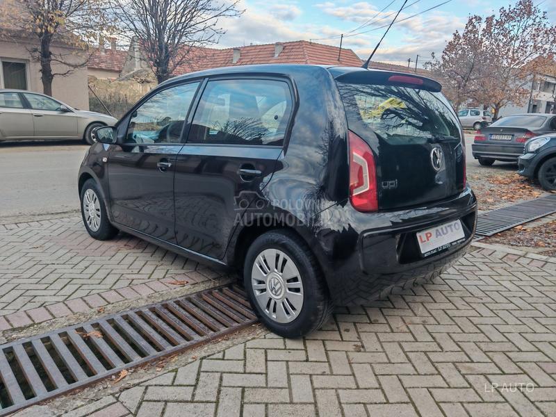 Volkswagen up! 