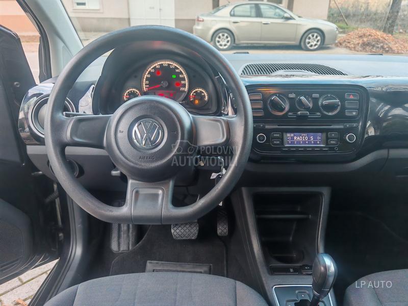 Volkswagen up! 