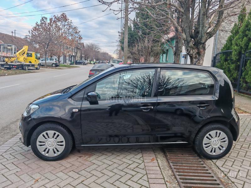 Volkswagen up! 