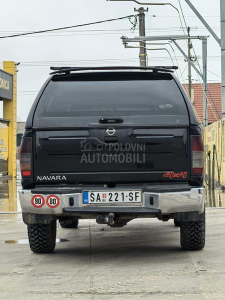 Nissan Navara 2.5