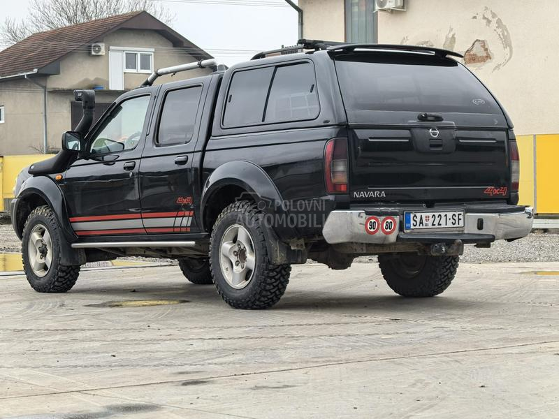 Nissan Navara 2.5