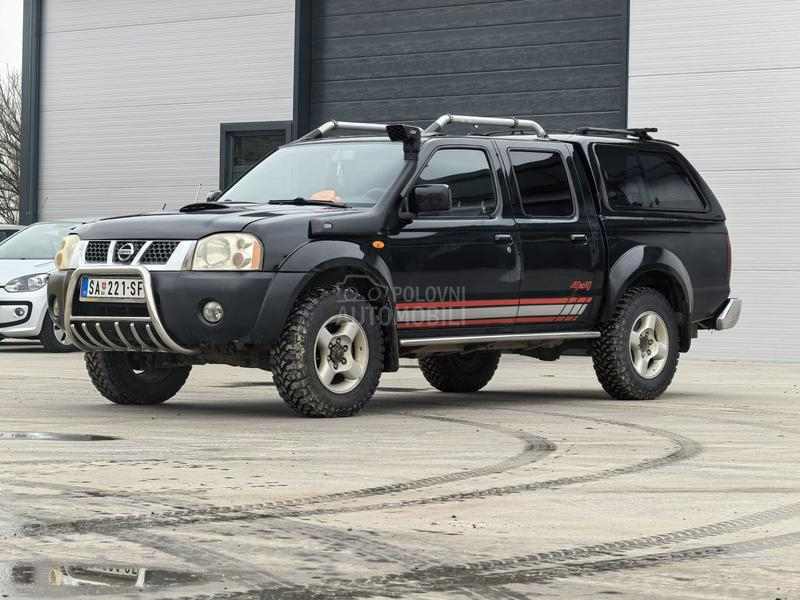 Nissan Navara 2.5