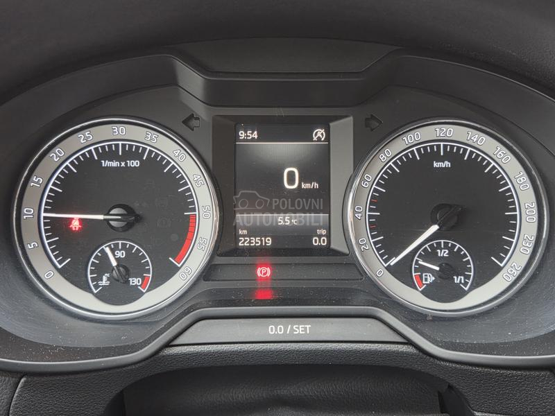 Škoda Octavia 1.6 TDI STYLE