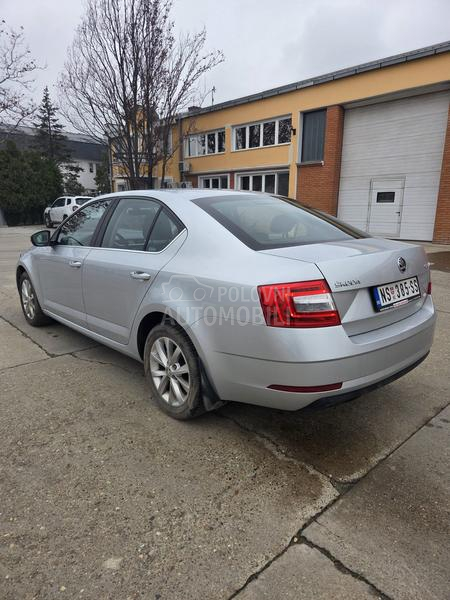 Škoda Octavia 1.6 TDI STYLE
