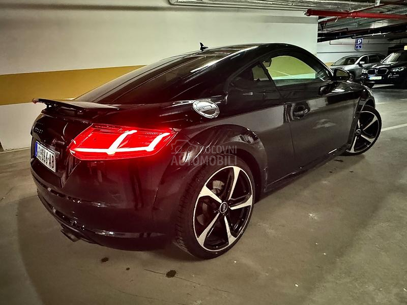 Audi TT 