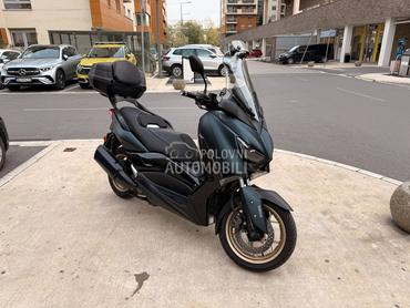 Yamaha XMAX Tech