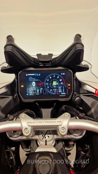 Ducati Multistrada V4 S