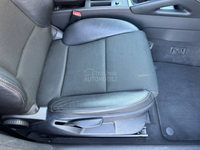 Audi A3 2.0TDI 8v//S-LINE/