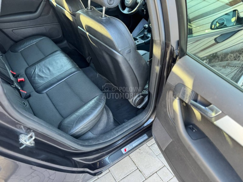 Audi A3 2.0TDI 8v//S-LINE/