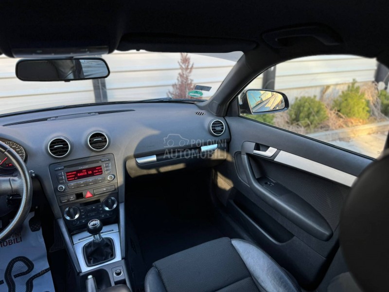 Audi A3 2.0TDI 8v//S-LINE/