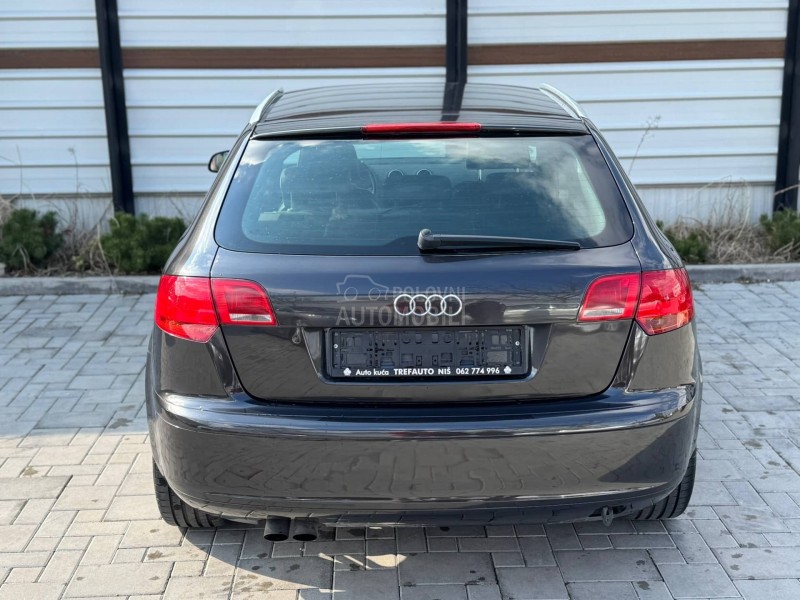 Audi A3 2.0TDI 8v//S-LINE/
