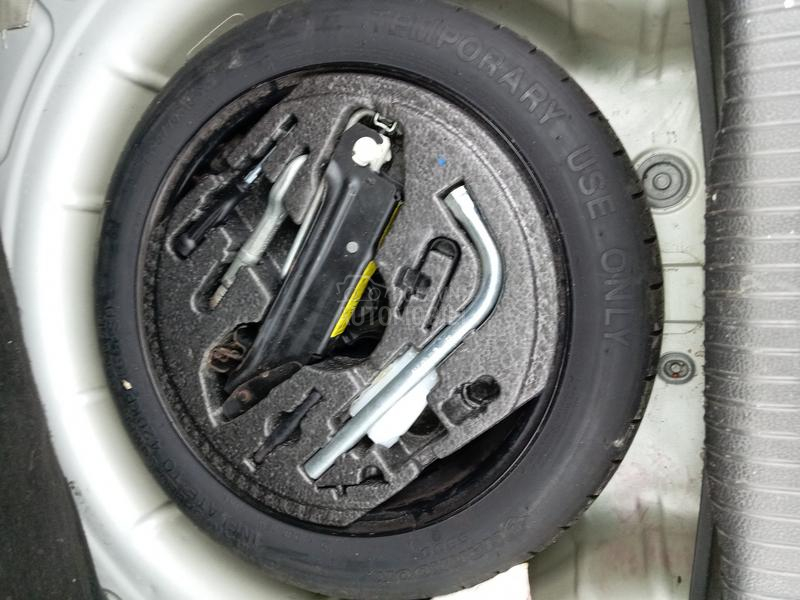 Volkswagen Golf 6 1.6 tdi