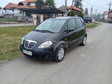 Lancia Musa 1.3 mjt