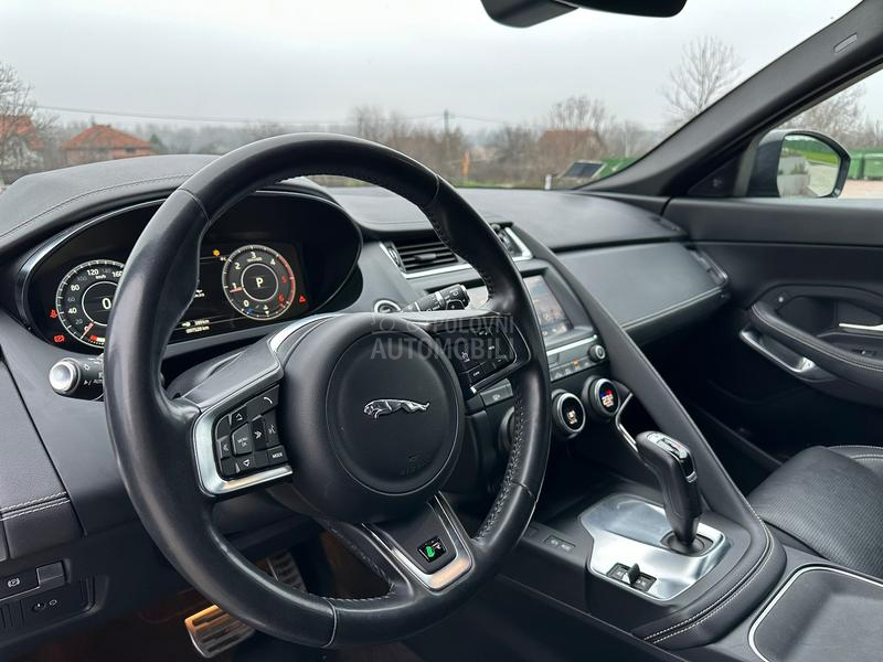 Jaguar E-Pace R-Dynamic S / AWD