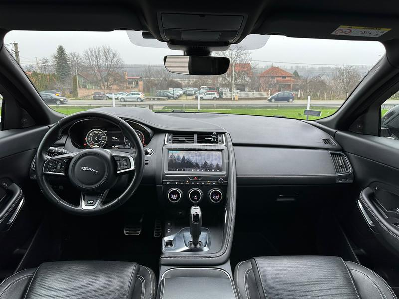 Jaguar E-Pace R-Dynamic S / AWD