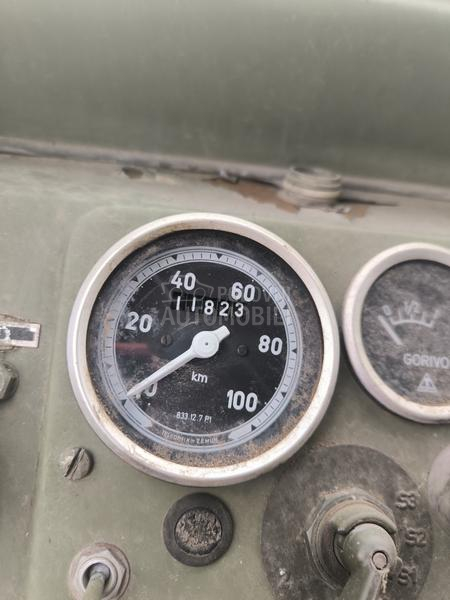 TAM 110 vojni sanitet