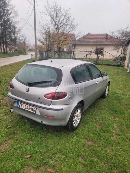 Alfa Romeo 147 