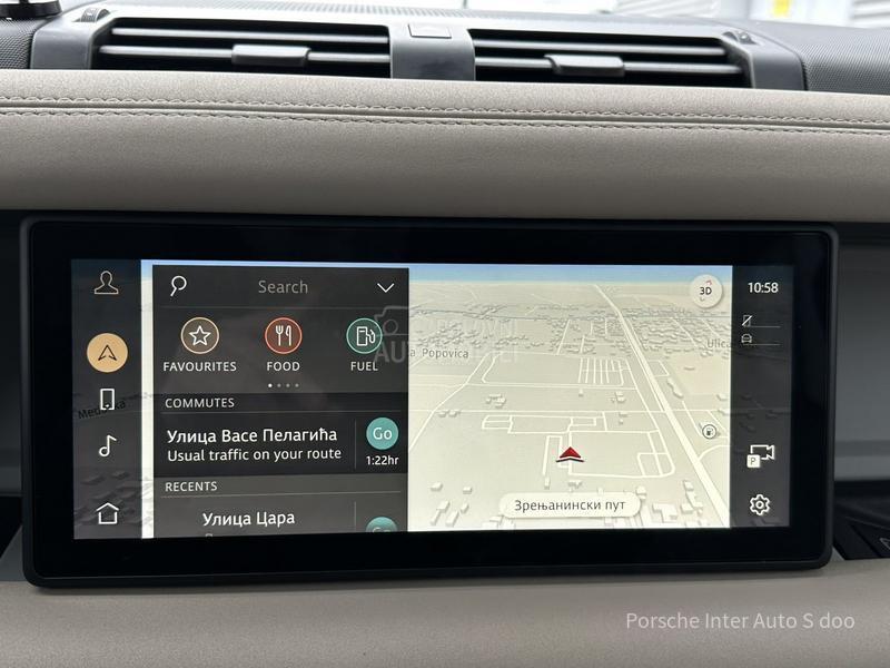 Land Rover Defender 110