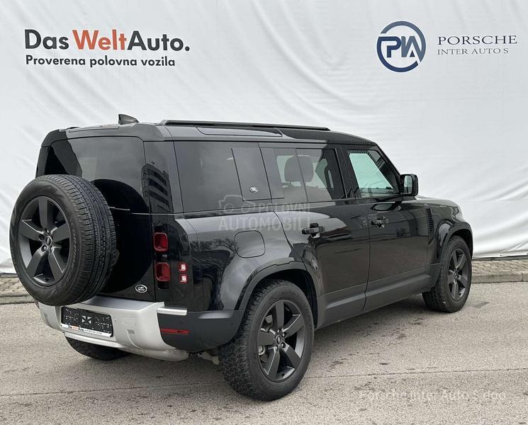 Land Rover Defender 110