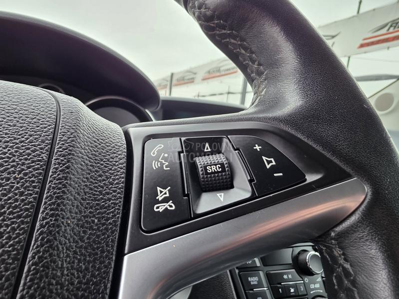 Opel Meriva 1.4 /CH/142.000 K.M