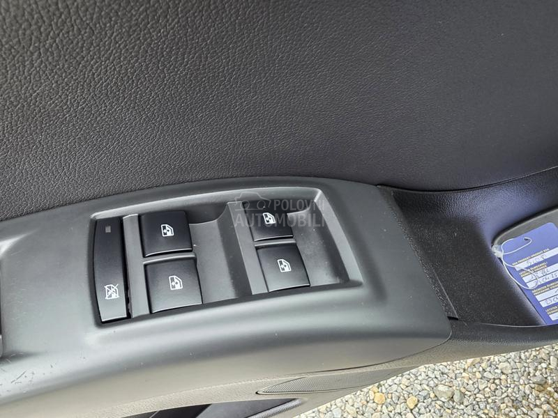 Opel Meriva 1.4 /CH/142.000 K.M