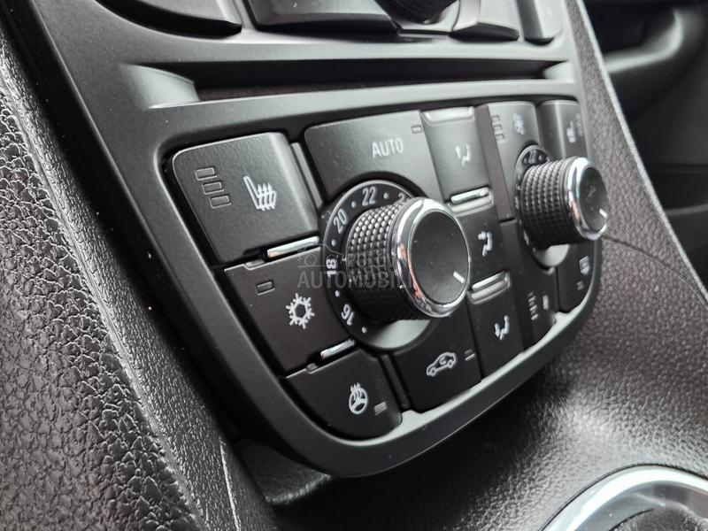 Opel Meriva 1.4 /CH/142.000 K.M