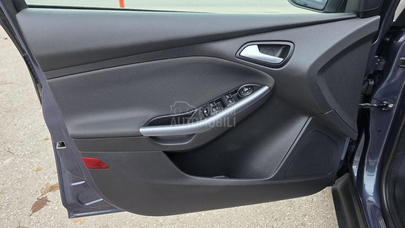 Ford Focus 1.6 TDCI TITANIUM