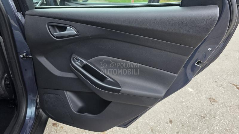 Ford Focus 1.6 TDCI TITANIUM