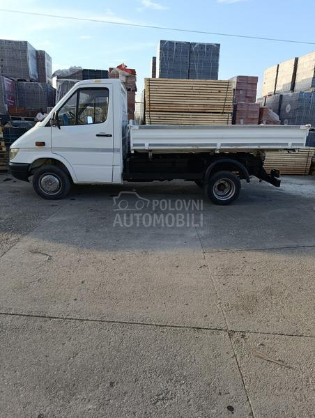 Mercedes Benz Sprinter